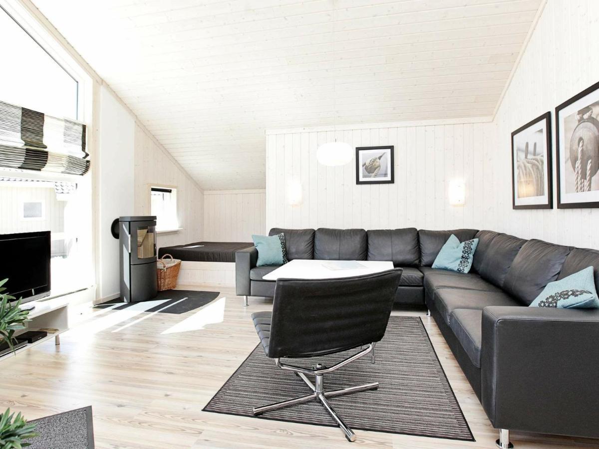 Four-Bedroom Holiday Home In Grossenbrode 1 Eksteriør billede