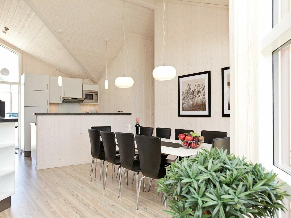 Four-Bedroom Holiday Home In Grossenbrode 1 Eksteriør billede
