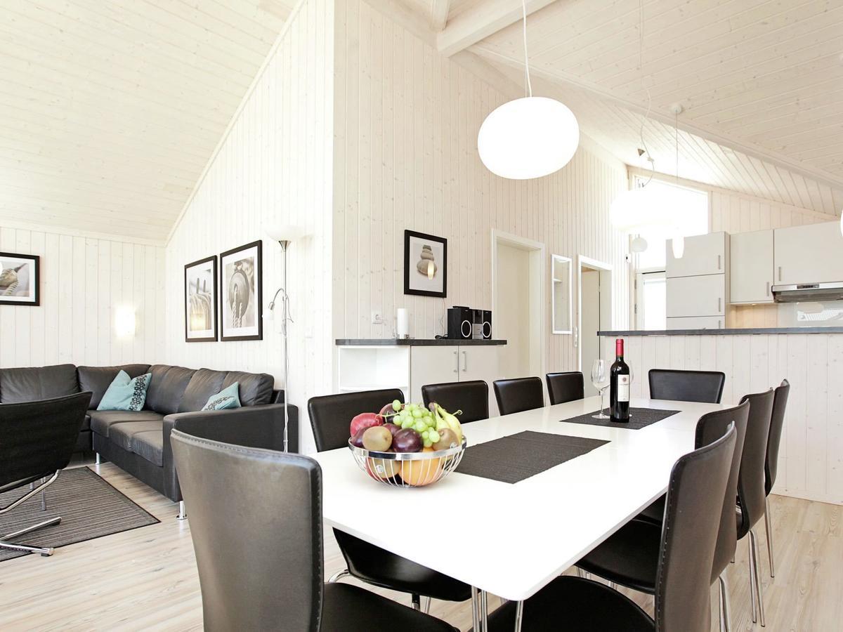 Four-Bedroom Holiday Home In Grossenbrode 1 Eksteriør billede