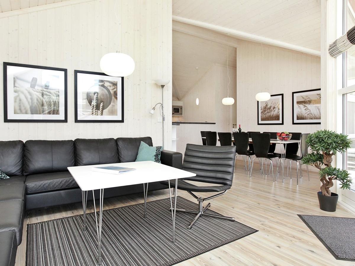 Four-Bedroom Holiday Home In Grossenbrode 1 Eksteriør billede